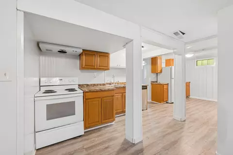 Entry Way - 704 8th Ave S, Saint Cloud, MN 56301 photo 1 of 1