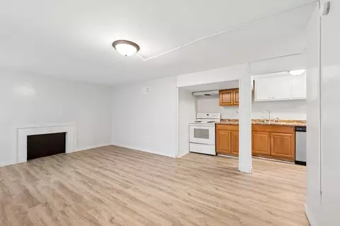 Living - 704 8th Ave S, Saint Cloud, MN 56301 photo 6 of 7