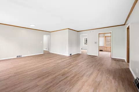 Living - 704 8th Ave S, Saint Cloud, MN 56301 photo 2 of 7