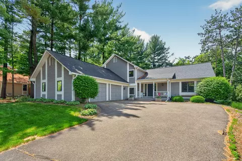 7714 74th St S, Cottage Grove, MN 55016