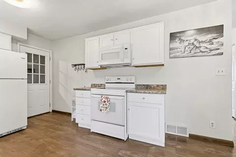 Kitchen - 201 3rd St E, Tracy, MN 56175 photo 3 of 4