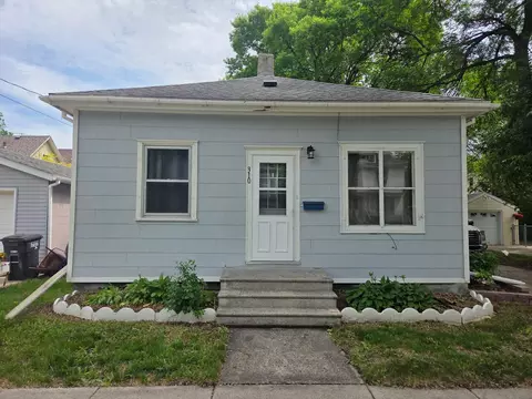 310 14th St S, Fargo, ND 58103