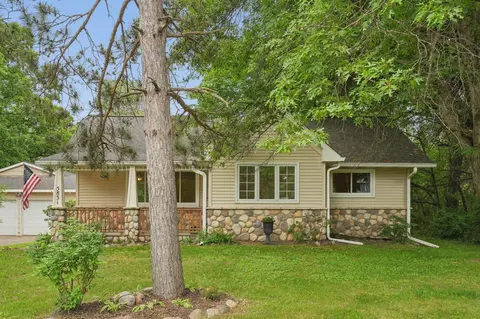 5831 E Viking Blvd, Wyoming, MN 55092