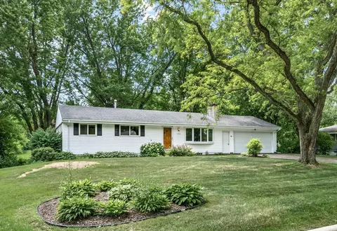 1760 Garland Ln N, Plymouth, MN 55447