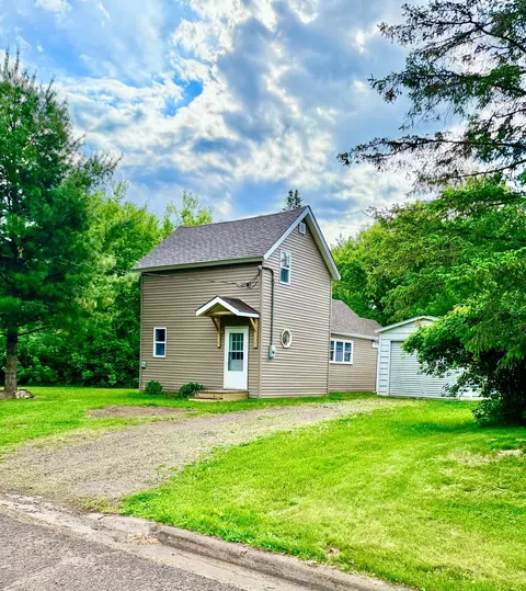 610 Park Ave, Sandstone, MN 55072