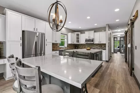 18934 63rd Pl N, Maple Grove, MN 55311