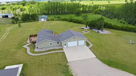 20371 180th Ave N, Ulen, MN 56585
