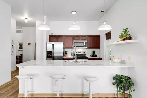 2850 Cedar Ave S #101, Minneapolis, MN 55407