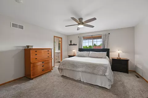 Bedroom - 2201 Saddlebrook Rd, Buffalo, MN 55313 photo 1 of 6