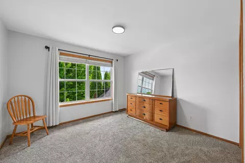 Bedroom - 2201 Saddlebrook Rd, Buffalo, MN 55313 photo 4 of 6