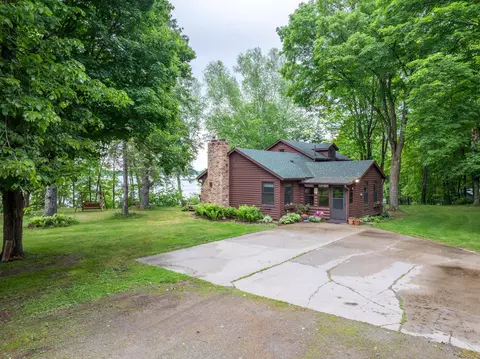 48316 Pillar Rd, Deer River, MN 56636