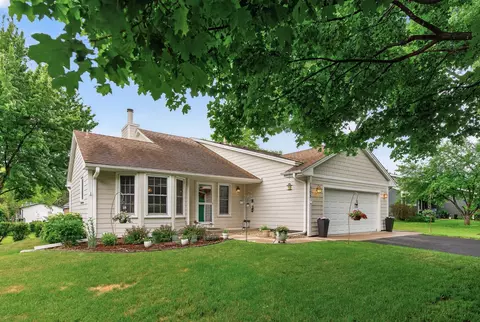 1305 Keller Ln, Burnsville, MN 55306