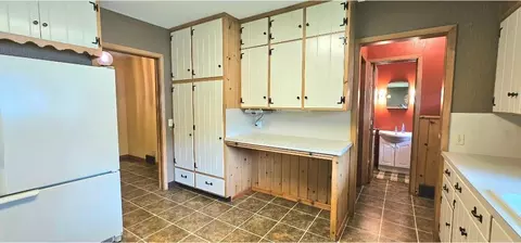 Kitchen - 505 E 3rd St, Morris, MN 56267 photo 4 of 4