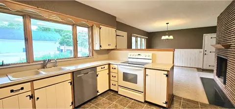 Kitchen - 505 E 3rd St, Morris, MN 56267 photo 1 of 4