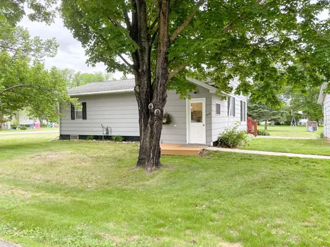 Exterior - 502 Robert St N, Clarissa, MN 56440 photo 1 of 12