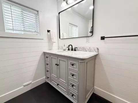 Bath - 502 Robert St N, Clarissa, MN 56440 photo 2 of 5