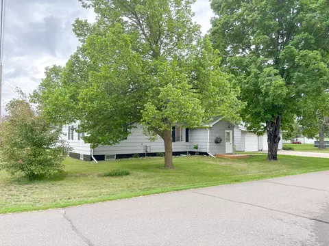 Exterior - 502 Robert St N, Clarissa, MN 56440 photo 11 of 12