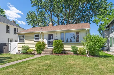 547 11th Ave N, South Saint Paul, MN 55075