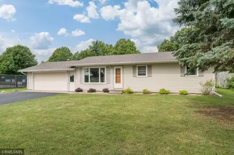 904 Mayvis Blvd, Mankato, MN 56001