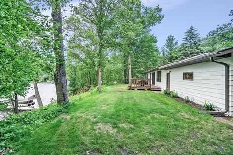 Exterior - 2057 Summit Dr, Cushing, MN 56443 photo 5 of 7