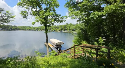 2057 Summit Dr, Cushing, MN 56443