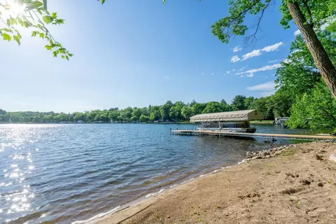 2057 Summit Dr, Cushing, MN 56443