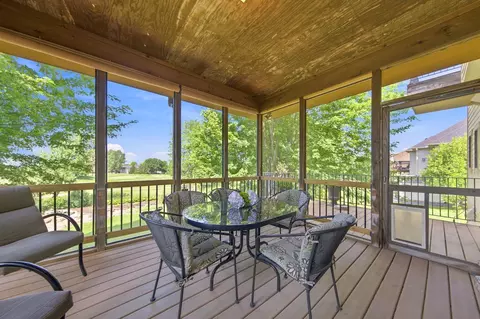 Exterior - 1008 Newhall Dr, Faribault, MN 55021 photo 5 of 18