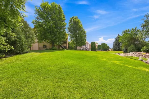 Exterior - 1008 Newhall Dr, Faribault, MN 55021 photo 14 of 18