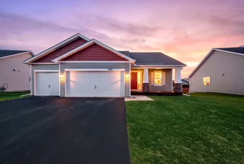 7538 Ochoa Ave NE, Elk River, MN 55330