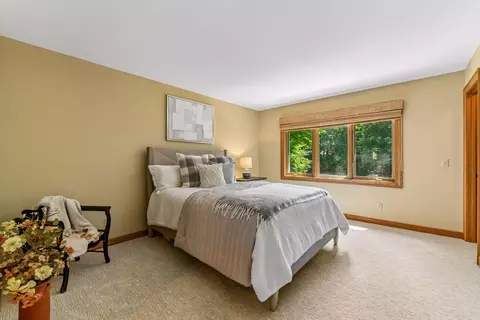 Bedroom - 6306 Maple Rdg, Excelsior, MN 55331 photo 5 of 7