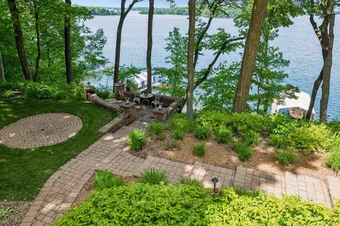 Exterior - 6306 Maple Rdg, Excelsior, MN 55331 photo 9 of 19