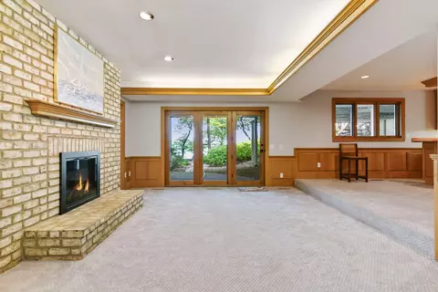 Living - 6306 Maple Rdg, Excelsior, MN 55331 photo 8 of 8