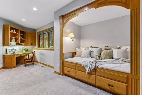 Bedroom - 6306 Maple Rdg, Excelsior, MN 55331 photo 6 of 7