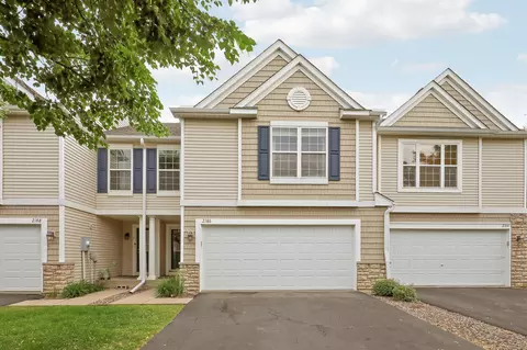 2186 Woodcrest Dr, Woodbury, MN 55129
