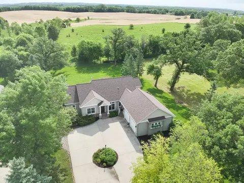 1810 Minnehuta Dr, Fergus Falls, MN 56537