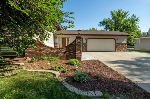 1907 25 12 Ave S, Fargo, ND 58103