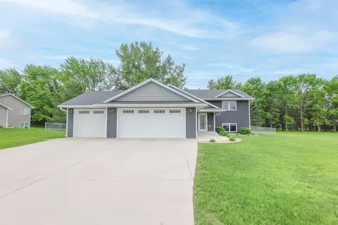 2580 Lois Ln SE, Alexandria, MN 56308