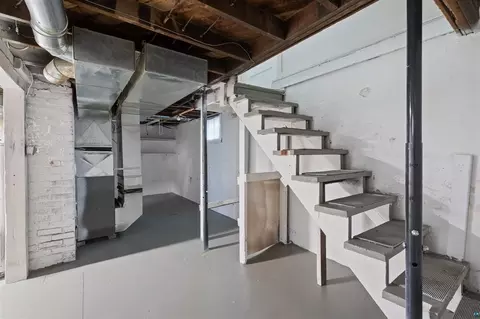 Entry Way - 1515 N 8th Ave E, Duluth, MN 55805 photo 2 of 2
