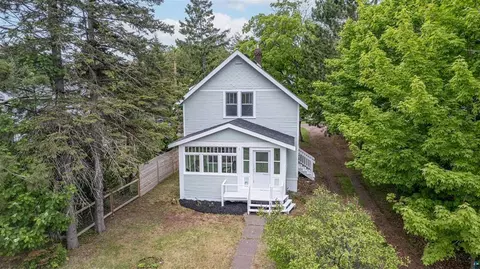 Exterior - 1515 N 8th Ave E, Duluth, MN 55805 photo 8 of 9