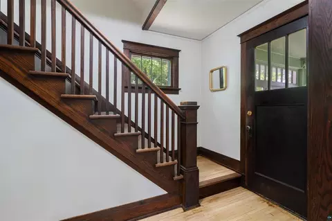 Entry Way - 1515 N 8th Ave E, Duluth, MN 55805 photo 1 of 2