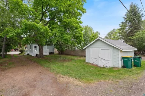 Exterior - 1515 N 8th Ave E, Duluth, MN 55805 photo 5 of 9