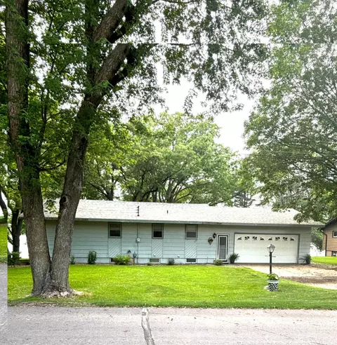 29367 Kraemer Lake Rd, Saint Joseph, MN 56374