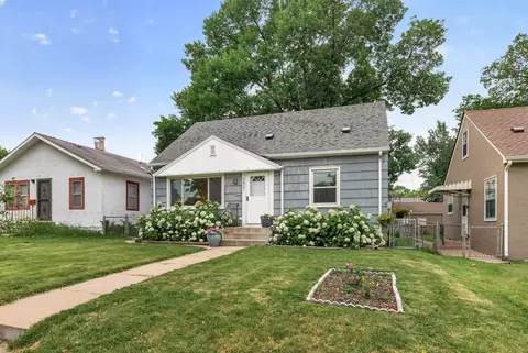 5037 Upton Ave N, Minneapolis, MN 55430