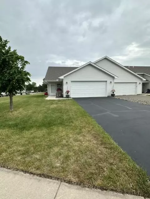 1608 16th Ave N, Princeton, MN 55371