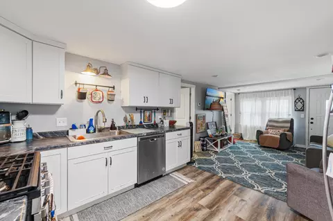 Kitchen - 711 Saint Thomas Ave, Albert Lea, MN 56007 photo 1 of 4