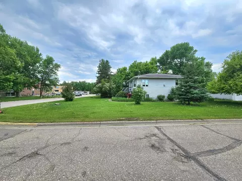 502 Chicago Ave SW, Red Lake Falls, MN 56750