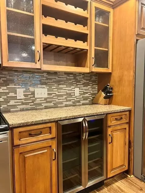 Kitchen - 2201 7th St NW #A, Austin, MN 55912 photo 7 of 8