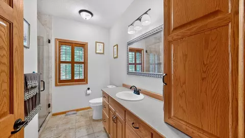 Bath - 2201 7th St NW #A, Austin, MN 55912 photo 1 of 6