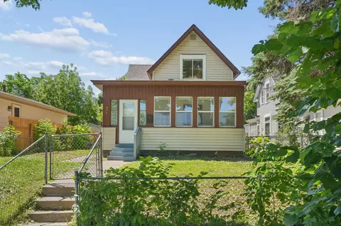901 31st Ave N, Minneapolis, MN 55411