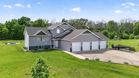 31423 147th St, Princeton, MN 55371